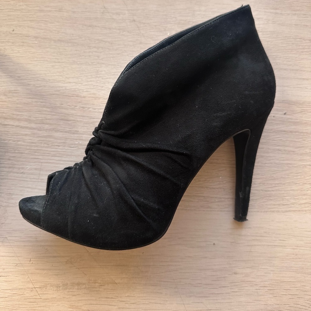 Nine West Black Peep-Toe Heeled Boots